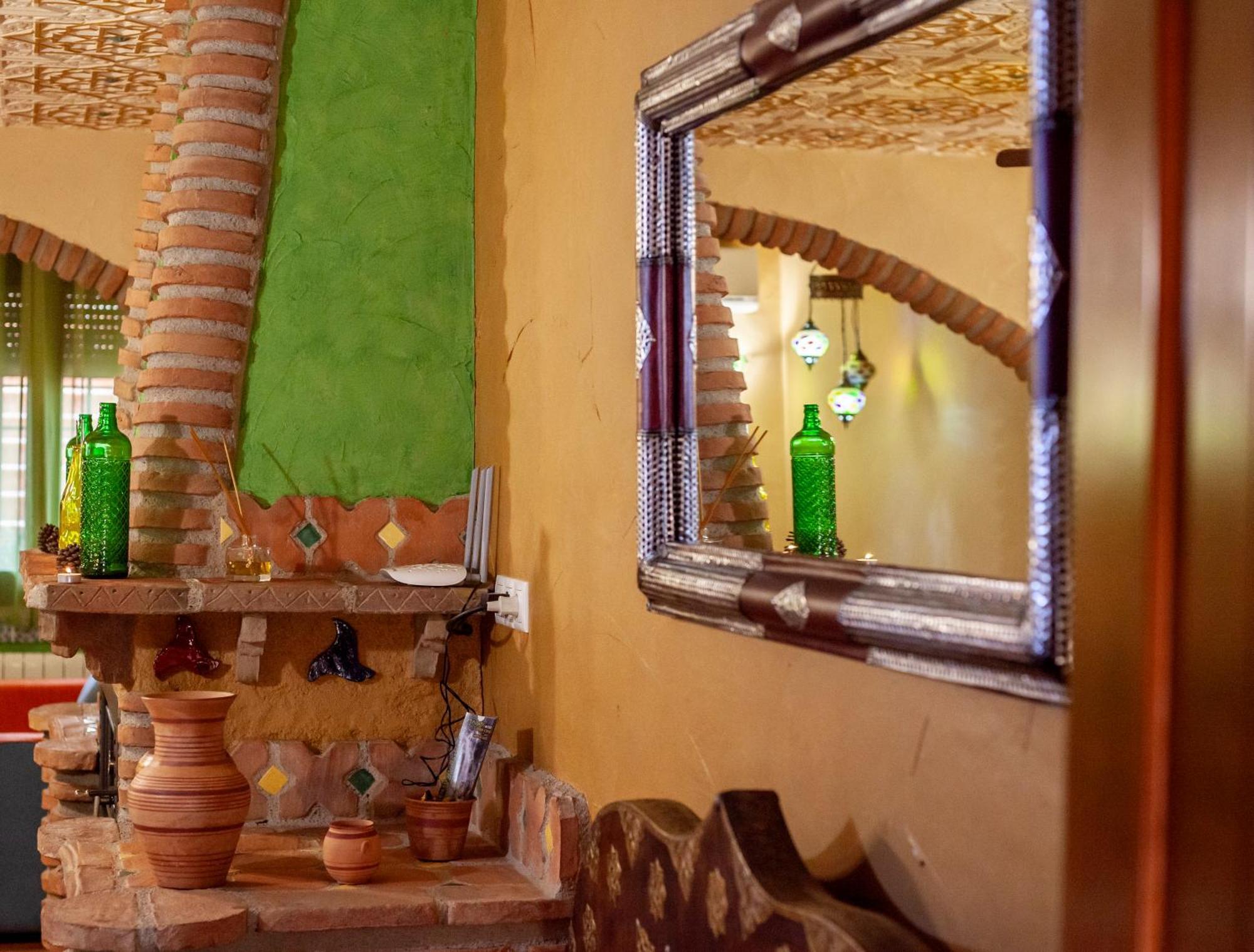 Apartamentos La Granja Hinojares Exteriör bild